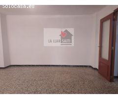 CASA EN LA PLAZA LA BASSA