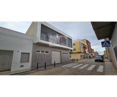 MAGNÍFICO BAJO CON VIVIENDA
