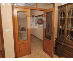 CASA EN PLAZA LA BASSA