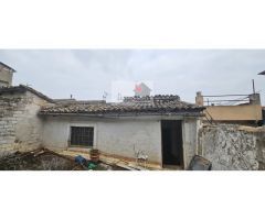 CASA PARA REFORMAR EN EL CENTRO DE XATIVA