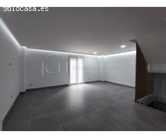 casa adosada totalmente reformada a estrenar en las lagunas