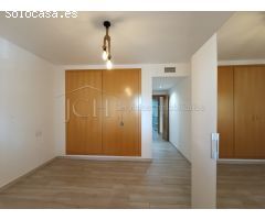 BONITO PISO DE 2 DORMITORIOS PISCINA TERRAZA Y GARAJE EN FUENGIROLA