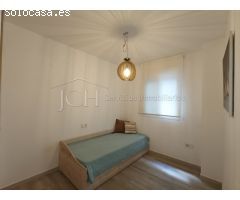 BONITO PISO DE 2 DORMITORIOS PISCINA TERRAZA Y GARAJE EN FUENGIROLA
