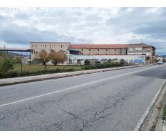 Nave Industrial con vivienda a la venta en Horna - Villarcayo