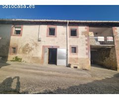 Casa en venta en Valdenoceda