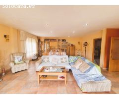 Chalet en venta en Villarcayo