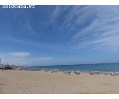 ¡Apartamentos nuevos a tan sólo 4min a pie de la playa!