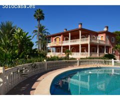 Villa de súper lujo en el residencial exclusivo en Elche