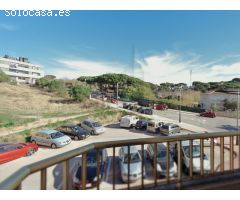 UNA OPORTUNIDAD ÚNICA PARA INVERSORES. UNA VIVIENDA DE TRES NIVELES.
