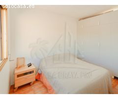 UNA OPORTUNIDAD ÚNICA PARA INVERSORES. UNA VIVIENDA DE TRES NIVELES.