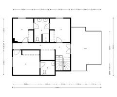Encantadora Vivienda Unifamiliar con Ático en Zona Tranquila