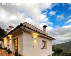 Casa preciosa en una zona verde y tranquila