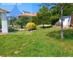 Chalet individual con piscina privada