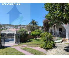 Chalet individual con piscina privada