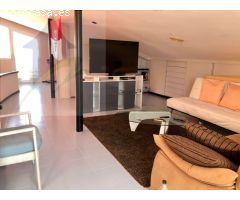 Chalet individual con piscina privada