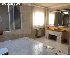 Chalet individual con piscina privada