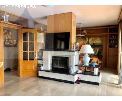 Chalet individual con piscina privada