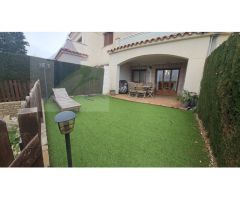 Precioso adosado con jardín privado y piscina en Costa ZEFIR