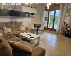 Precioso adosado con jardín privado y piscina en Costa ZEFIR