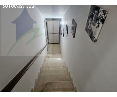 Precioso adosado con jardín privado y piscina en Costa ZEFIR