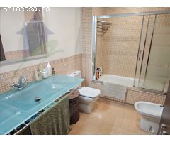 Precioso adosado con jardín privado y piscina en Costa ZEFIR