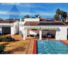Casa individual con piscina