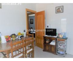 BONITA CASA DE UNA PLANTA CON GARAJE