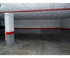 PARKING CENTRICO A 100 m PLAYA