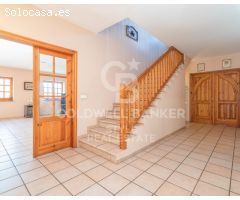 Casa exclusiva con vistas y amplia parcela en Les Pedritxes