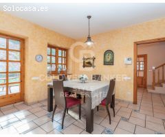Casa exclusiva con vistas y amplia parcela en Les Pedritxes