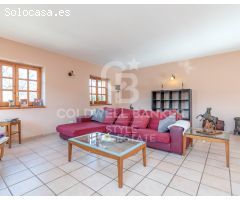 Casa exclusiva con vistas y amplia parcela en Les Pedritxes