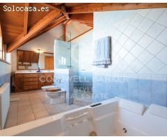 Casa exclusiva con vistas y amplia parcela en Les Pedritxes