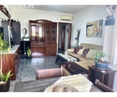 Piso grande, en muy buen estado, 4 habitaciones, 2 baños, 2 balcones integrados