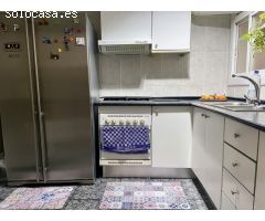 Piso grande, en muy buen estado, 4 habitaciones, 2 baños, 2 balcones integrados
