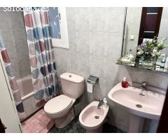 Piso grande, en muy buen estado, 4 habitaciones, 2 baños, 2 balcones integrados