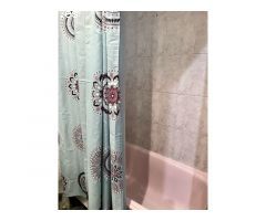 Piso grande, en muy buen estado, 4 habitaciones, 2 baños, 2 balcones integrados