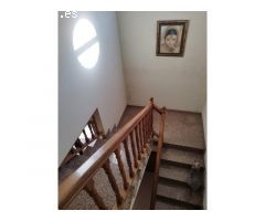 CHALET INDEPENDIENTE DE 3 PLANTAS CON PARCELA DE 958M2