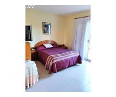CHALET INDEPENDIENTE DE 3 PLANTAS CON PARCELA DE 958M2