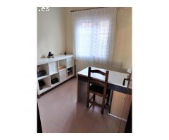 CHALET INDEPENDIENTE DE 3 PLANTAS CON PARCELA DE 958M2