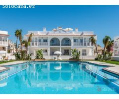 ATICO DE 2 DORMITORIOS 2 BAÑOS EN VENTA EN CIUDAD QUESADA CON SOLARIUM