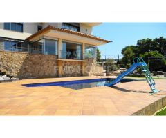 Vivienda de alto standing con espectaculares vistas al mar