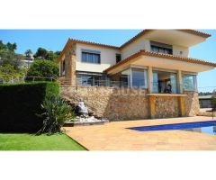 Vivienda de alto standing con espectaculares vistas al mar