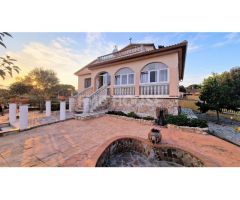 Chalet con piscina privada