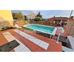 Chalet con piscina privada