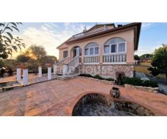 Chalet con piscina privada