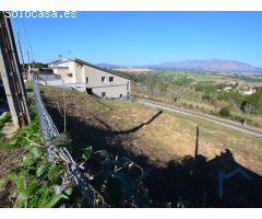 Casa a 4 vientos de una planta con vistas a Montserrat