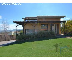 CASA JUNTO AL CAMPO DE GOLF