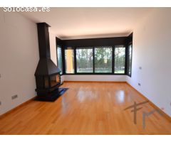 CASA JUNTO AL CAMPO DE GOLF