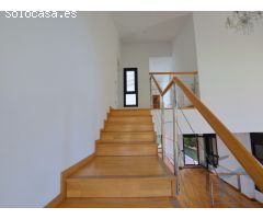 CASA JUNTO AL CAMPO DE GOLF