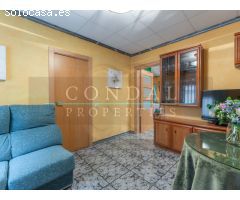 ¡Hogar ideal en Terrassa 3 habitaciones y patio!